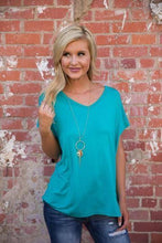 Beaux Tee
